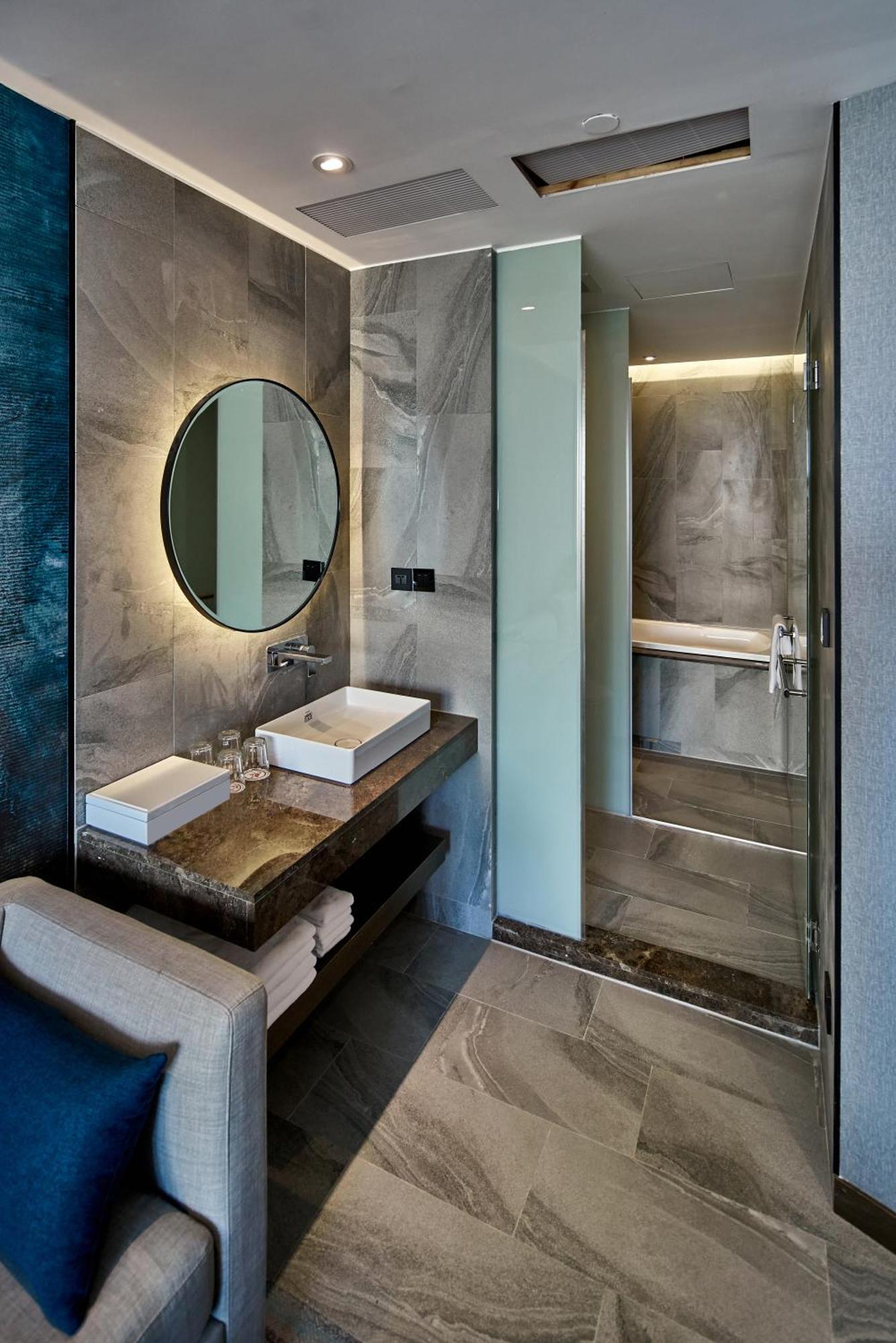 Harbour 10 Hotel Kaohsiung Exterior photo