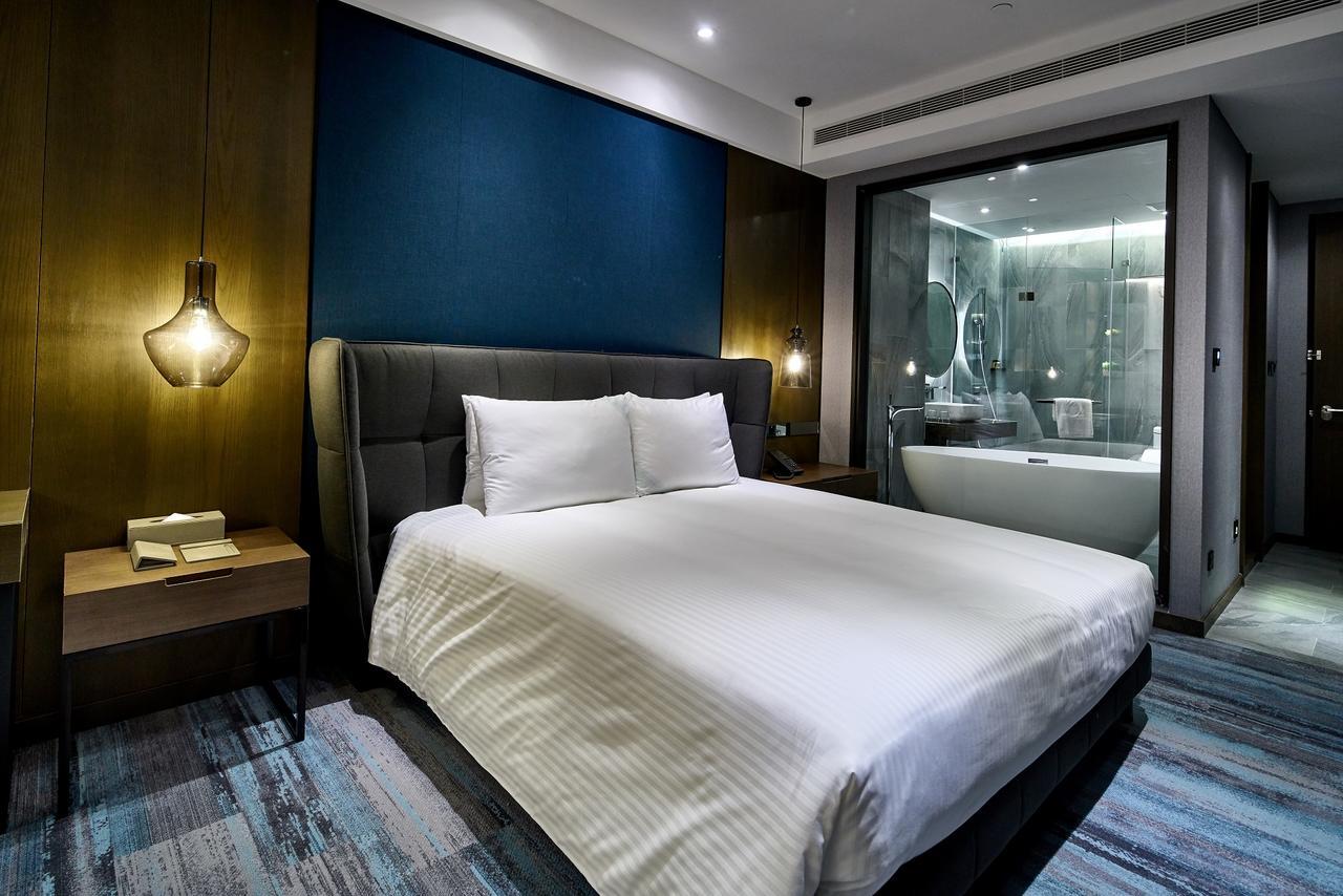 Harbour 10 Hotel Kaohsiung Exterior photo
