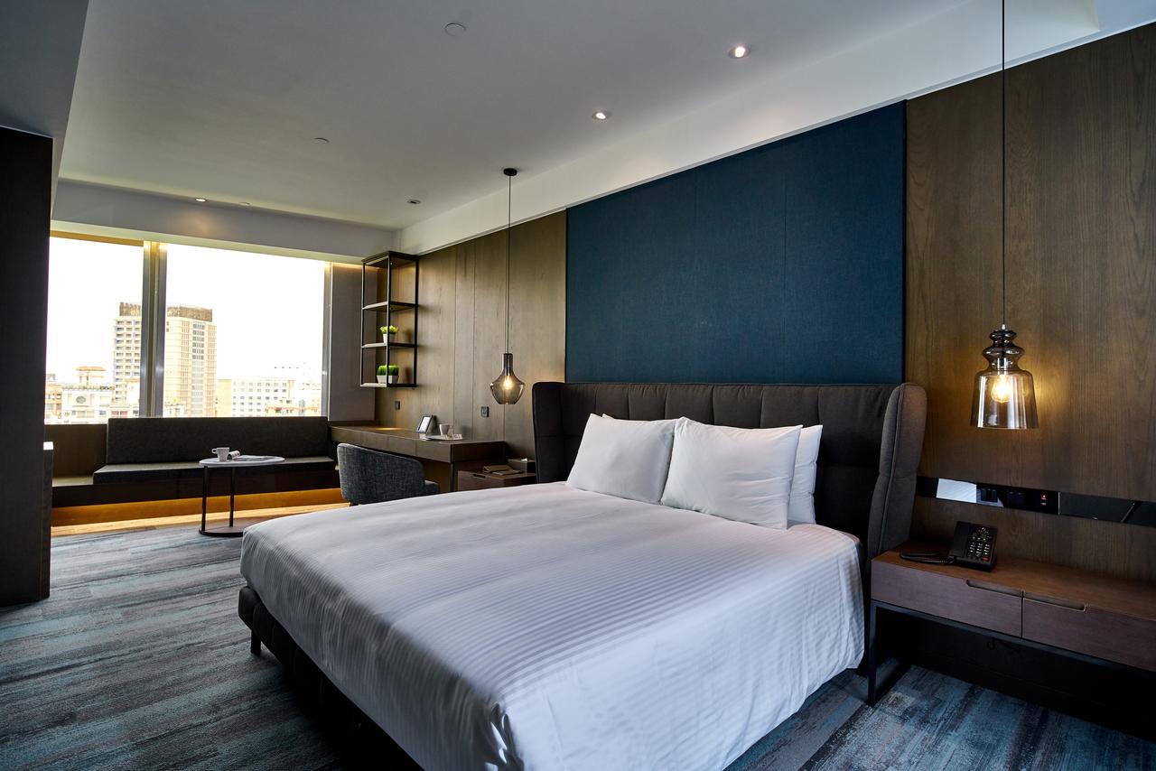 Harbour 10 Hotel Kaohsiung Exterior photo