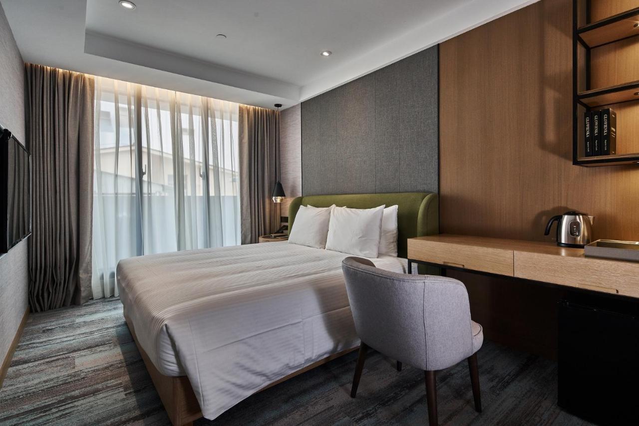 Harbour 10 Hotel Kaohsiung Exterior photo