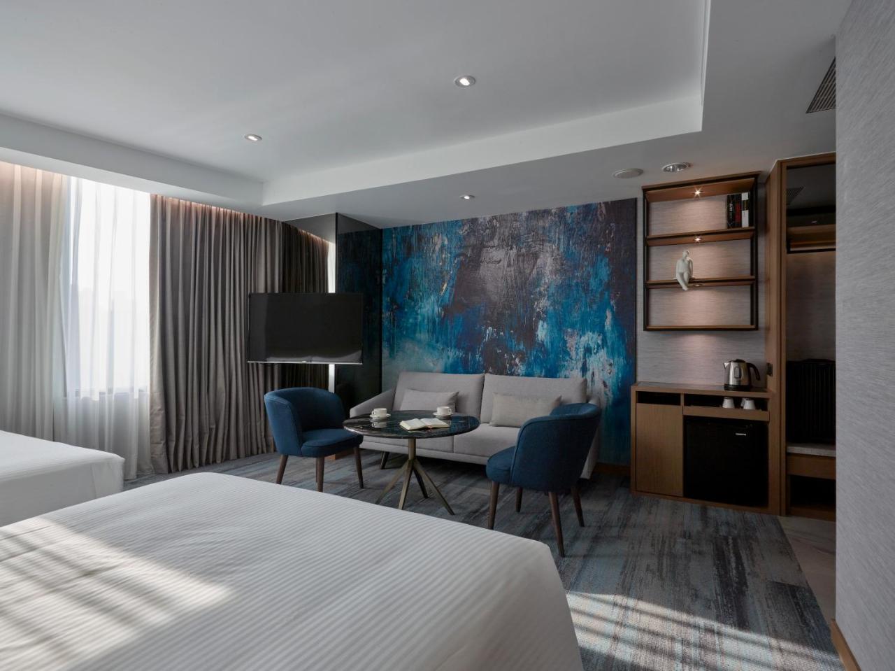 Harbour 10 Hotel Kaohsiung Exterior photo